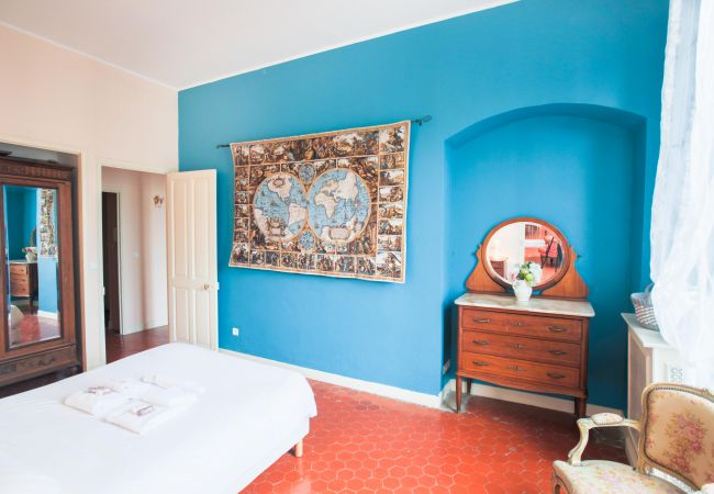 Apartment in Nice - NICE ETOILE, Large calm, bright apartment, with AC, close to the center by RIVIERA HOLIDAY HOMES Apartment in Nice - NICE ETOILE, Large calm, bright apartment, with AC, close to the center by RIVIERA HOLIDAY HOMES