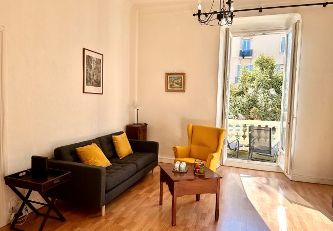 Apartment in Nice - Appartement Via Italia with terrace in the city center by Riviera Holiday Homes