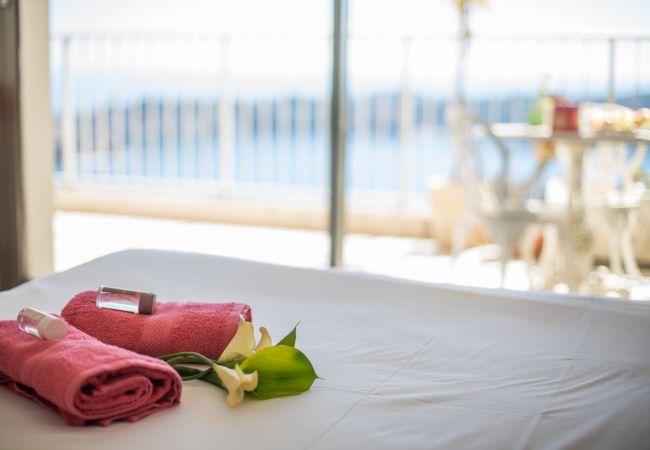 Apartment in Villefranche-sur-Mer - LE CALIFORNIA, Magnificent apartment, terrace with swimming pool, sea view by RIVIERA HOLIDAY HOMES Apartment in Villefranche-sur-Mer - LE CALIFORNIA, Magnificent apartment, terrace with swimming pool, sea view by RIVIERA HOLIDAY HOMES