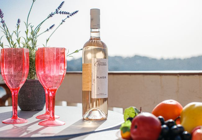 Studio in Villefranche-sur-Mer - LE BELVEDERE, Very nice apartment with its terrace, sea view by RIVIERA HOLIDAY HOMES Studio in Villefranche-sur-Mer - LE BELVEDERE, Very nice apartment with its terrace, sea view by RIVIERA HOLIDAY HOMES