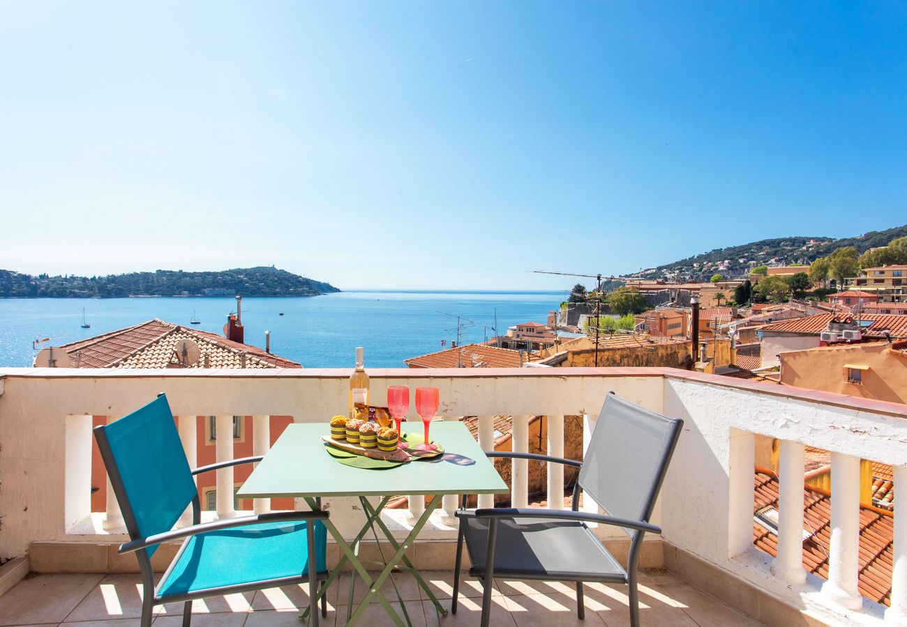 Studio in Villefranche-sur-Mer - LE BELVEDERE, Very nice apartment with its terrace, sea view by RIVIERA HOLIDAY HOMES