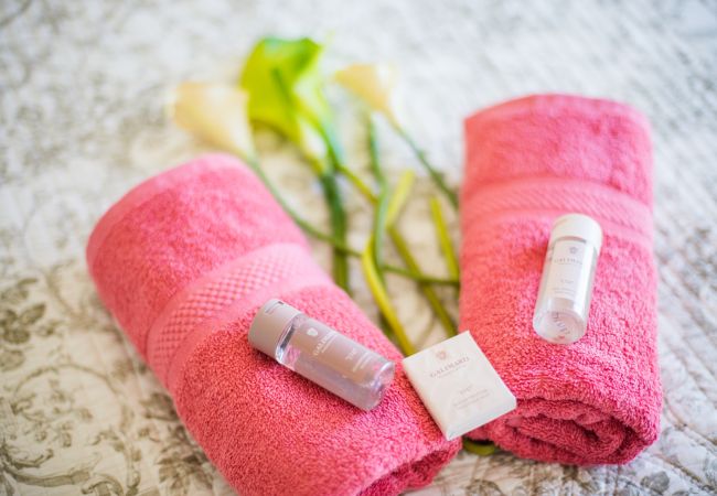 Apartment in Juan-les-Pins - JUAN FLORE, Residence with garden, near beach and sea view by RIVIERA HOLIDAY HOMES Apartment in Juan-les-Pins - JUAN FLORE, Residence with garden, near beach and sea view by RIVIERA HOLIDAY HOMES