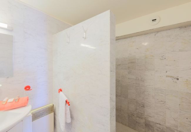 Apartment in Villefranche-sur-Mer - QUAI DES MARINIERES, Magnificent Apartment with sea view by RIVIERA HOLIDAY HOMES Apartment in Villefranche-sur-Mer - QUAI DES MARINIERES, Magnificent Apartment with sea view by RIVIERA HOLIDAY HOMES