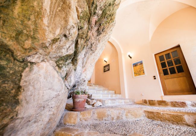 Apartment in Villefranche-sur-Mer - QUAI DES MARINIERES, Magnificent Apartment with sea view by RIVIERA HOLIDAY HOMES Apartment in Villefranche-sur-Mer - QUAI DES MARINIERES, Magnificent Apartment with sea view by RIVIERA HOLIDAY HOMES