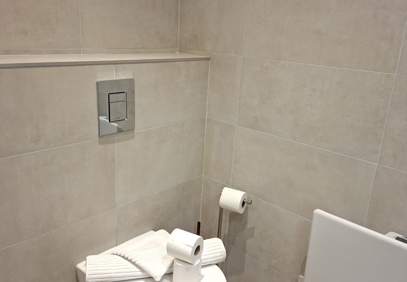 Studio in Villefranche-sur-Mer - LE CAP II, Terrace apartment with magnificent Sea View, near center by RIVIERA HOLIDAY HOMES