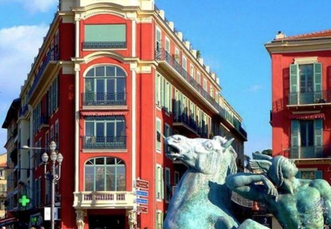 Apartment in Nice - VILLA DUBOUCHAGE, Near the center by RIVIERA HOLIDAY HOMES Apartment in Nice - VILLA DUBOUCHAGE, Near the center by RIVIERA HOLIDAY HOMES