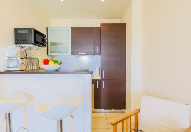 Apartment in Nice - VILLA DUBOUCHAGE, Near the center by RIVIERA HOLIDAY HOMES Apartment in Nice - VILLA DUBOUCHAGE, Near the center by RIVIERA HOLIDAY HOMES