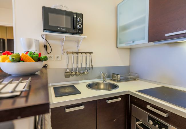 Apartment in Nice - VILLA DUBOUCHAGE, Near the center by RIVIERA HOLIDAY HOMES Apartment in Nice - VILLA DUBOUCHAGE, Near the center by RIVIERA HOLIDAY HOMES