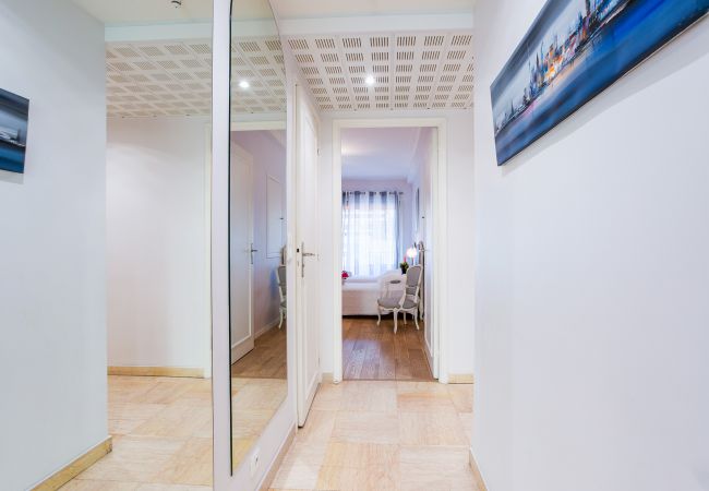 Apartment in Nice - LE JOFFRE GRIMALDI, Spacious Apartment, with terrace, near center by RIVIERA HOLIDAY HOMES Apartment in Nice - LE JOFFRE GRIMALDI, Spacious Apartment, with terrace, near center by RIVIERA HOLIDAY HOMES