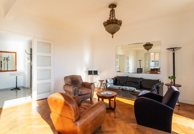 Apartment in Nice -  Ambassador Palace apartment with balcony by Riviera Holiday Homes Apartment in Nice -  Ambassador Palace apartment with balcony by Riviera Holiday Homes