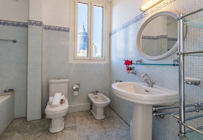 Apartment in Nice -  Ambassador Palace apartment with balcony by Riviera Holiday Homes Apartment in Nice -  Ambassador Palace apartment with balcony by Riviera Holiday Homes