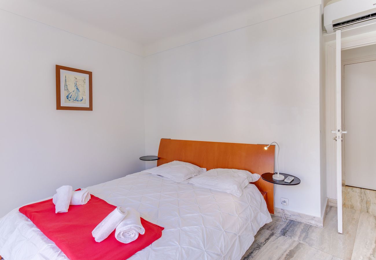 Apartment in Villefranche-sur-Mer - AP2007 PANORAMIC ESTEREL 