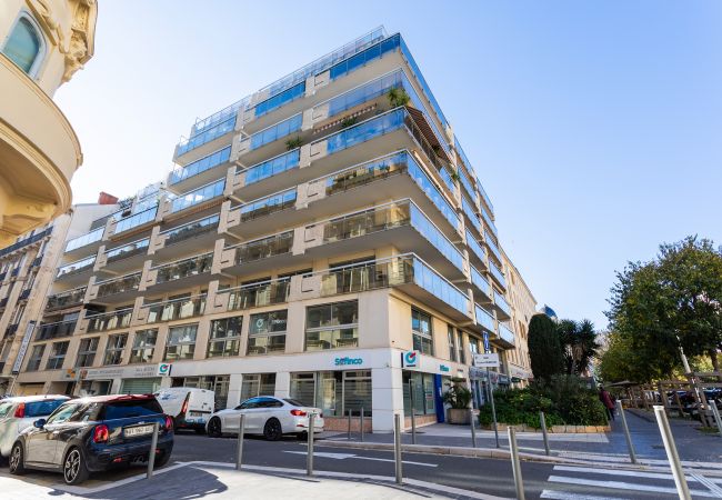 Apartment in Nice - LE FRANCIA II AP4197 by RIVIERA HOLIDAY HOMES Apartment in Nice - LE FRANCIA II AP4197 by RIVIERA HOLIDAY HOMES