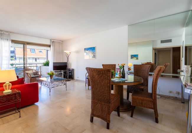 Apartment in Cannes - BAL584