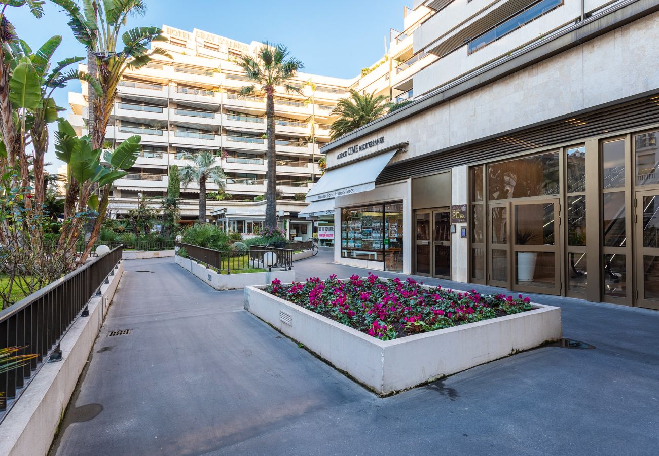 Apartment in Cannes - DEL562