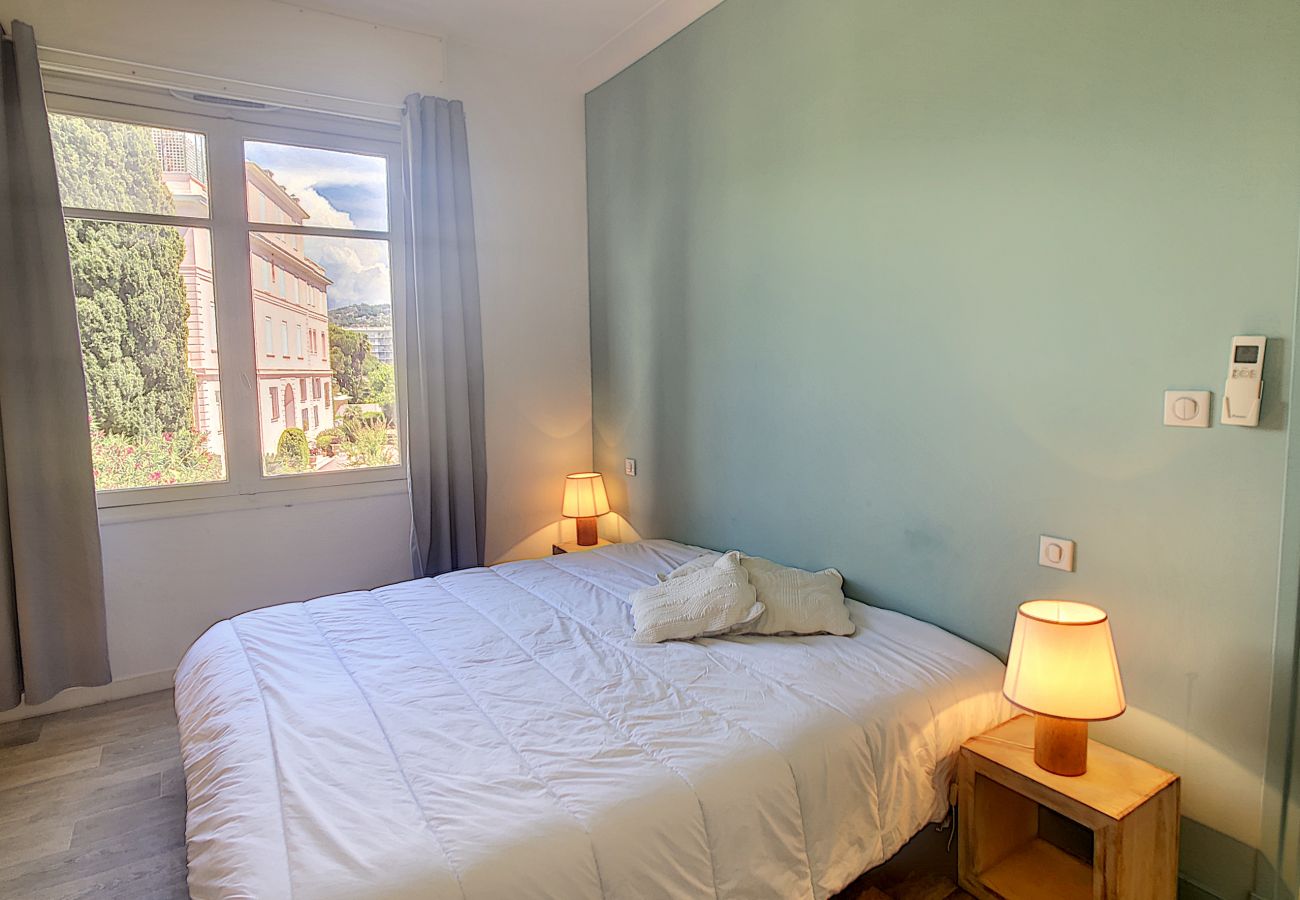 Apartment in Cannes - Appartement Croisette SAU310