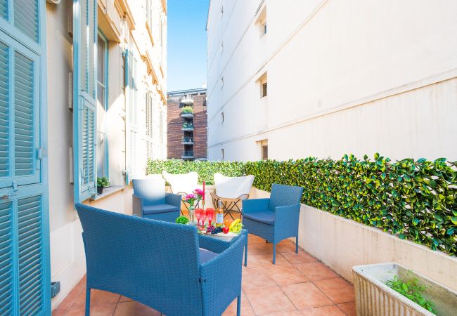 Apartment in Nice - CARRE D'OR TERRASSE, Bright Apartment with Terrace by RIVIERA HOLIDAY HOMES Apartment in Nice - CARRE D'OR TERRASSE, Bright Apartment with Terrace by RIVIERA HOLIDAY HOMES