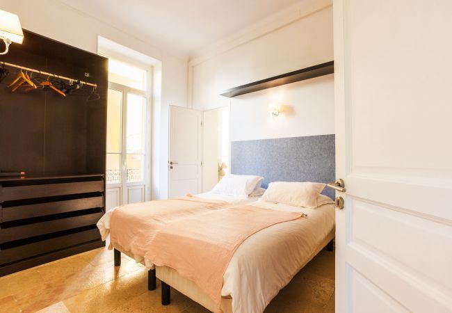 Apartment in Villefranche-sur-Mer - LA CITTA VECCHIA  by RIVIERA HOLIDAY HOMES Apartment in Villefranche-sur-Mer - LA CITTA VECCHIA  by RIVIERA HOLIDAY HOMES
