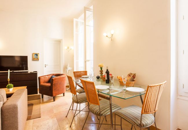 Apartment in Villefranche-sur-Mer - LA CITTA VECCHIA  by RIVIERA HOLIDAY HOMES Apartment in Villefranche-sur-Mer - LA CITTA VECCHIA  by RIVIERA HOLIDAY HOMES