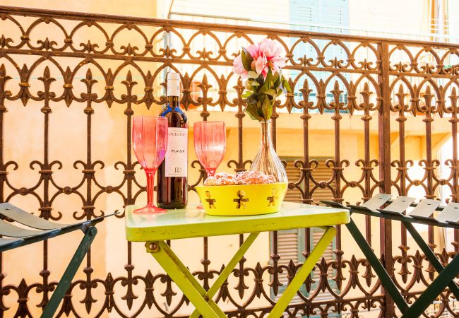 Apartment in Villefranche-sur-Mer - LA CITTA VECCHIA  by RIVIERA HOLIDAY HOMES Apartment in Villefranche-sur-Mer - LA CITTA VECCHIA  by RIVIERA HOLIDAY HOMES