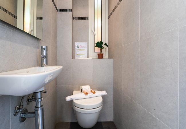 Apartment in Villefranche-sur-Mer - VILLA HENRIETTA, Pleasant villa, large terrace with sea view by RIVIERA HOLIDAY HOMES Apartment in Villefranche-sur-Mer - VILLA HENRIETTA, Pleasant villa, large terrace with sea view by RIVIERA HOLIDAY HOMES