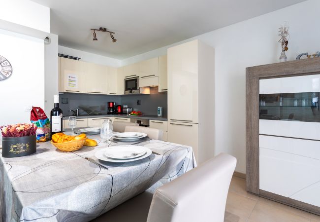 Apartment in Nice - JARDINS DE MASSENA AP4088 by RIVIERA HOLIDAY HOMES Apartment in Nice - JARDINS DE MASSENA AP4088 by RIVIERA HOLIDAY HOMES