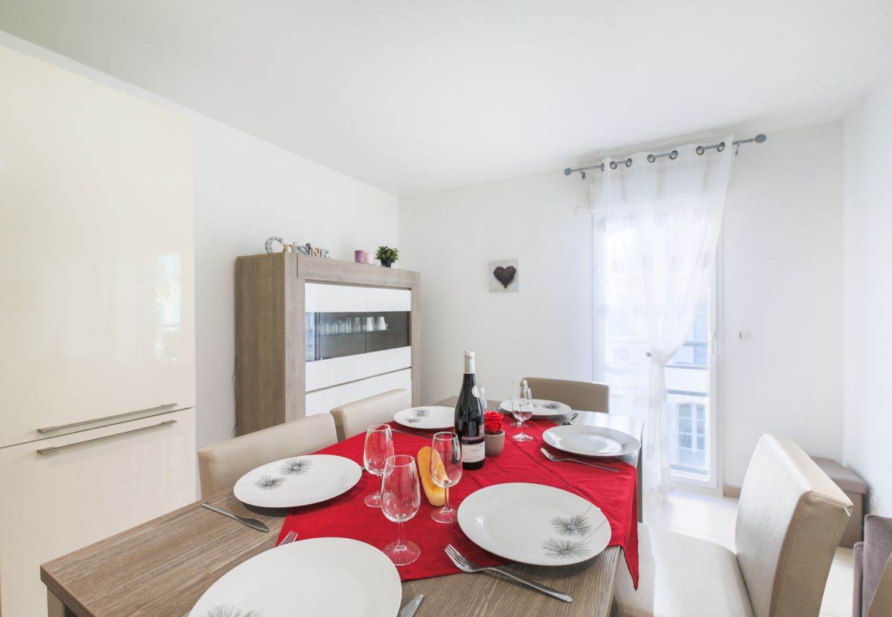 Apartment in Nice - JARDINS DE MASSENA AP4088 by RIVIERA HOLIDAY HOMES