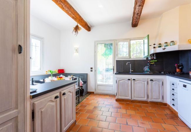 Villa in Berre-les-Alpes - VILLA ROCHE GRISE, Beautiful Villa, calm, garden and swimming pool by RIVIERA HOLIDAY HOMES Villa in Berre-les-Alpes - VILLA ROCHE GRISE, Beautiful Villa, calm, garden and swimming pool by RIVIERA HOLIDAY HOMES