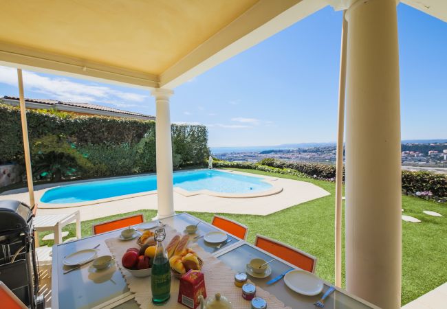 Villa in Nice - LA CASETTA DEI FIORI, Terrace with Pool by RIVIERA HOLIDAY HOMES Villa in Nice - LA CASETTA DEI FIORI, Terrace with Pool by RIVIERA HOLIDAY HOMES