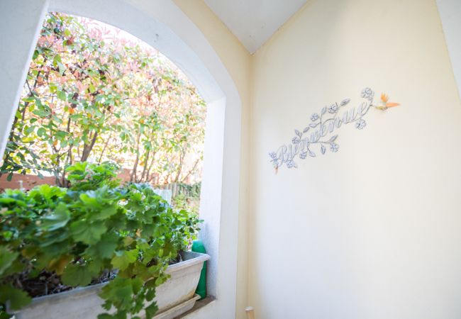 Villa in Nice - LA CASETTA DEI FIORI, Terrace with Pool by RIVIERA HOLIDAY HOMES Villa in Nice - LA CASETTA DEI FIORI, Terrace with Pool by RIVIERA HOLIDAY HOMES