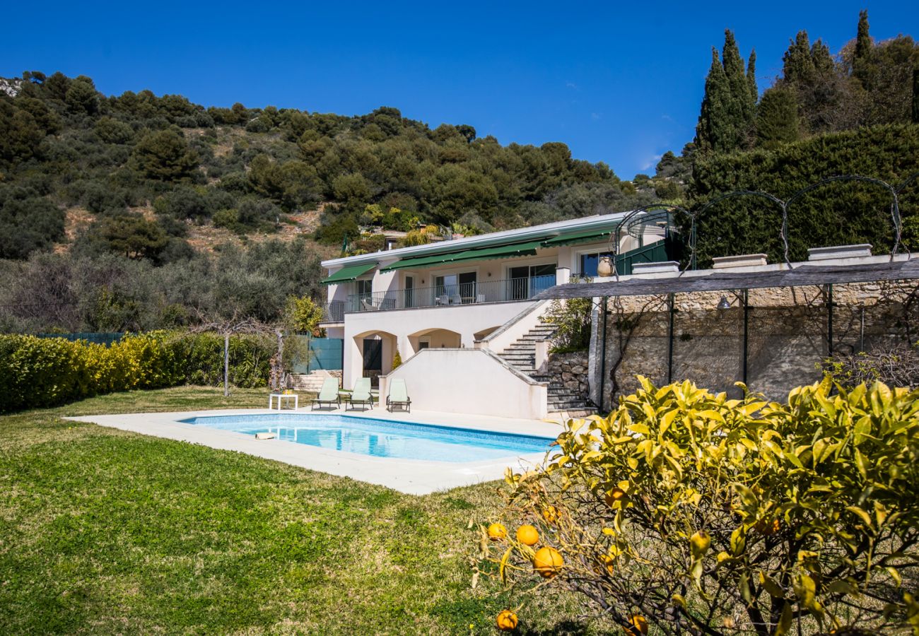 Villa in Nice - VINAIGRIER HILLS, Large Villa with terrace, swimming pool and a beautiful sea view by RIVIERA HOLIDAY HOMES