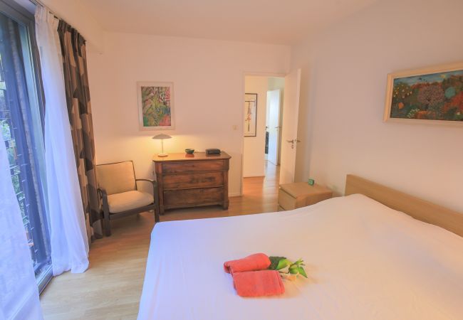 Apartment in Villefranche-sur-Mer - JARDIN FIGUIERS, LARGE TERRACE, SEA VIEW, POOL by RIVIERA HOLIDAY HOMES Apartment in Villefranche-sur-Mer - JARDIN FIGUIERS, LARGE TERRACE, SEA VIEW, POOL by RIVIERA HOLIDAY HOMES