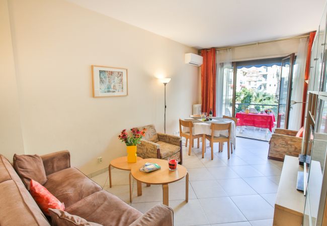  in Nice - Le France Massenet AP3015 - Apartment with terrace 