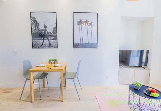 Apartment in Nice - MAMAC VIEW, Apartment near the old town by RIVIERA HOLIDAY HOMES Apartment in Nice - MAMAC VIEW, Apartment near the old town by RIVIERA HOLIDAY HOMES