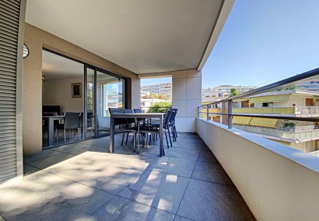 Apartment in Cannes - TEI142