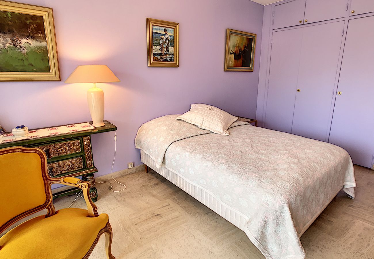 Apartment in Cannes - WINDSOR/DET2002-1/bed