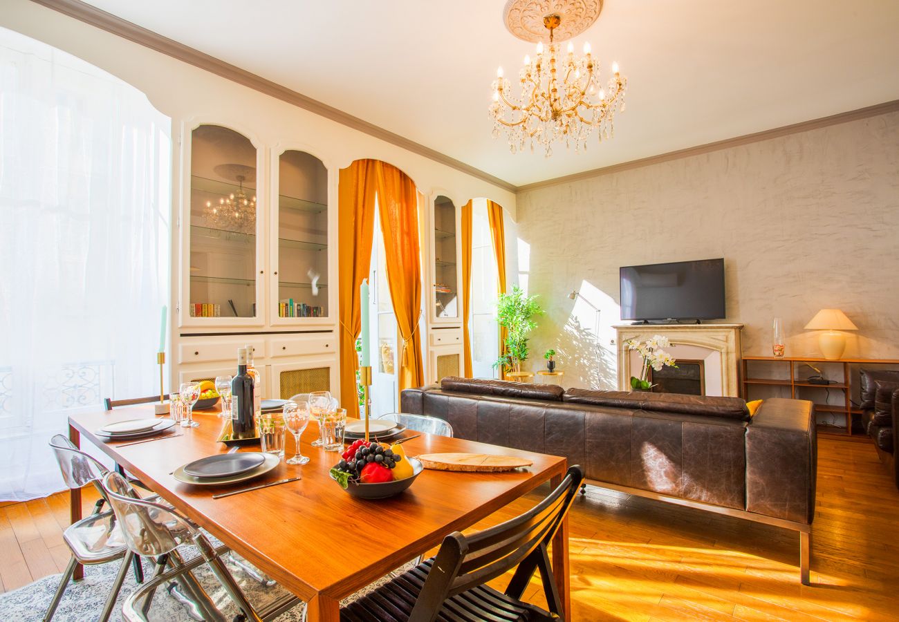Spacious living-dining room Spacious living-dining room