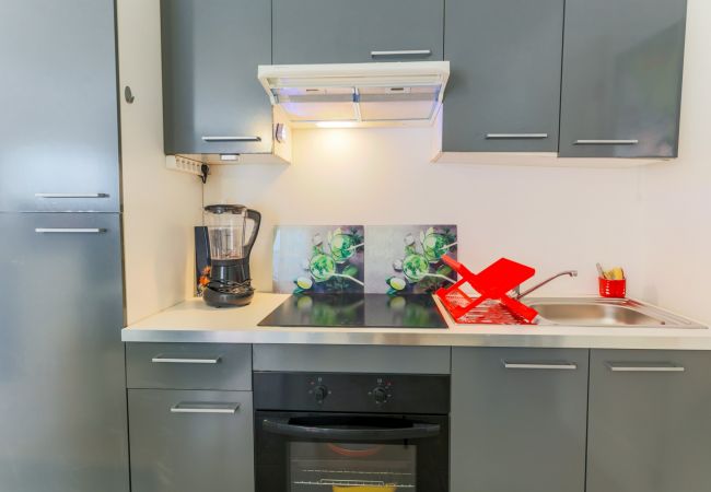 Apartment in Nice - PALAIS OTHELLO, Musiciens district by Riviera Holiday Homes Apartment in Nice - PALAIS OTHELLO, Musiciens district by Riviera Holiday Homes