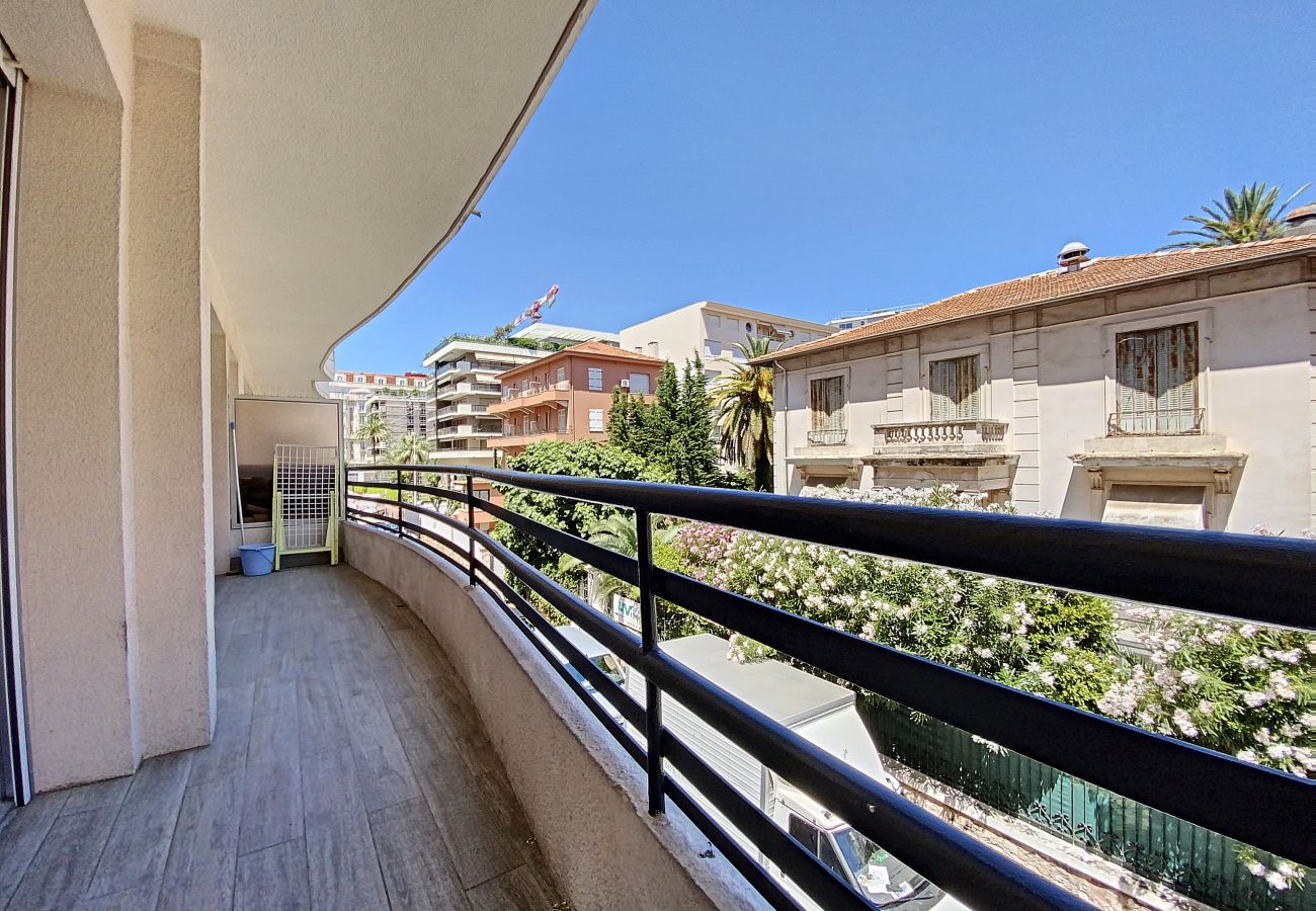 Apartment in Cannes - DOR1314