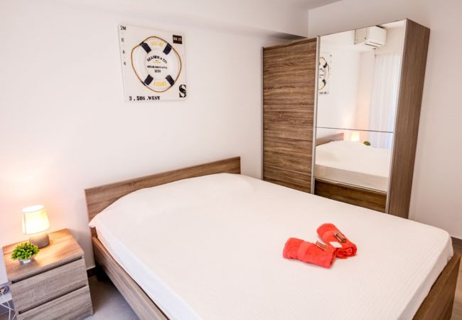 Apartment in Nice - SUEDE By Riviera Holiday Homes Apartment in Nice - SUEDE By Riviera Holiday Homes