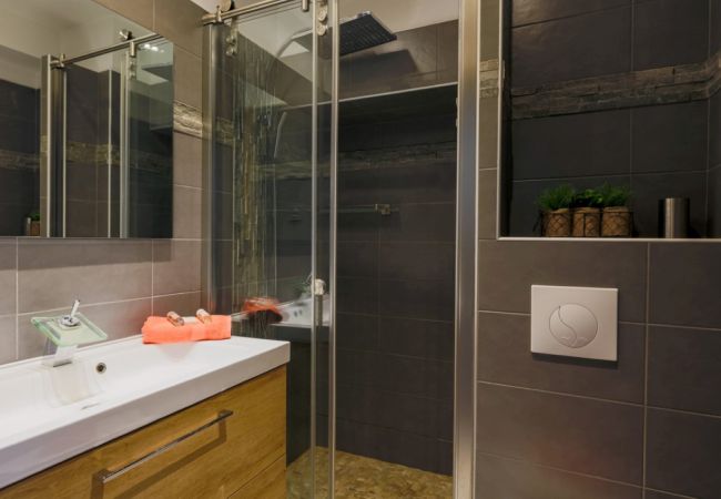 Apartment in Nice - SUEDE 2 By Riviera Holiday Homes Apartment in Nice - SUEDE 2 By Riviera Holiday Homes