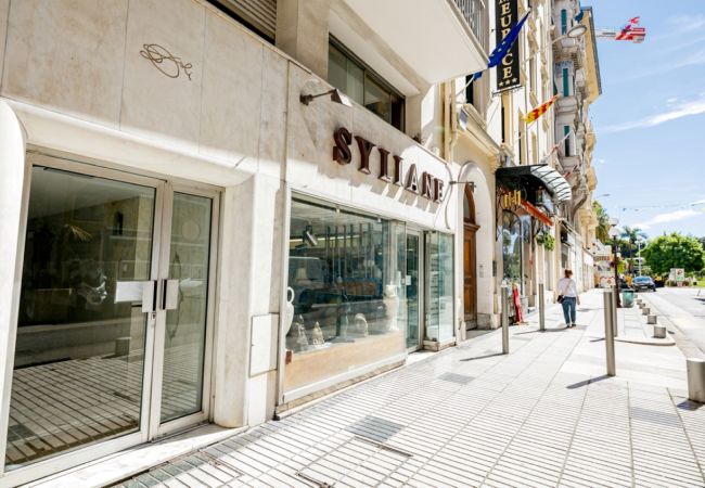 Apartment in Nice - SUEDE3 By Riviera Holiday Homes Apartment in Nice - SUEDE3 By Riviera Holiday Homes