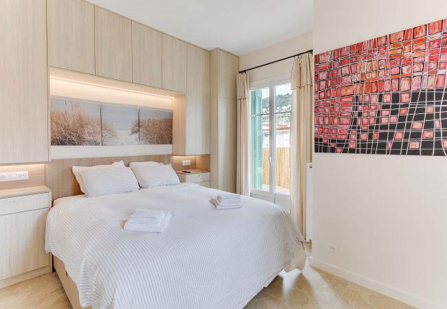 Apartment in Nice - COCO BEACH AP4476 by Riviera Holiday Homes Apartment in Nice - COCO BEACH AP4476 by Riviera Holiday Homes