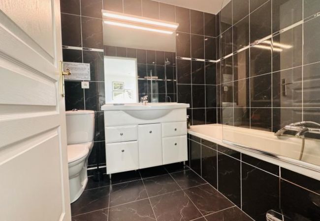 Apartment in Cannes - BRISTOL PARK By RIVIERA HOLIDAY HOMES Apartment in Cannes - BRISTOL PARK By RIVIERA HOLIDAY HOMES