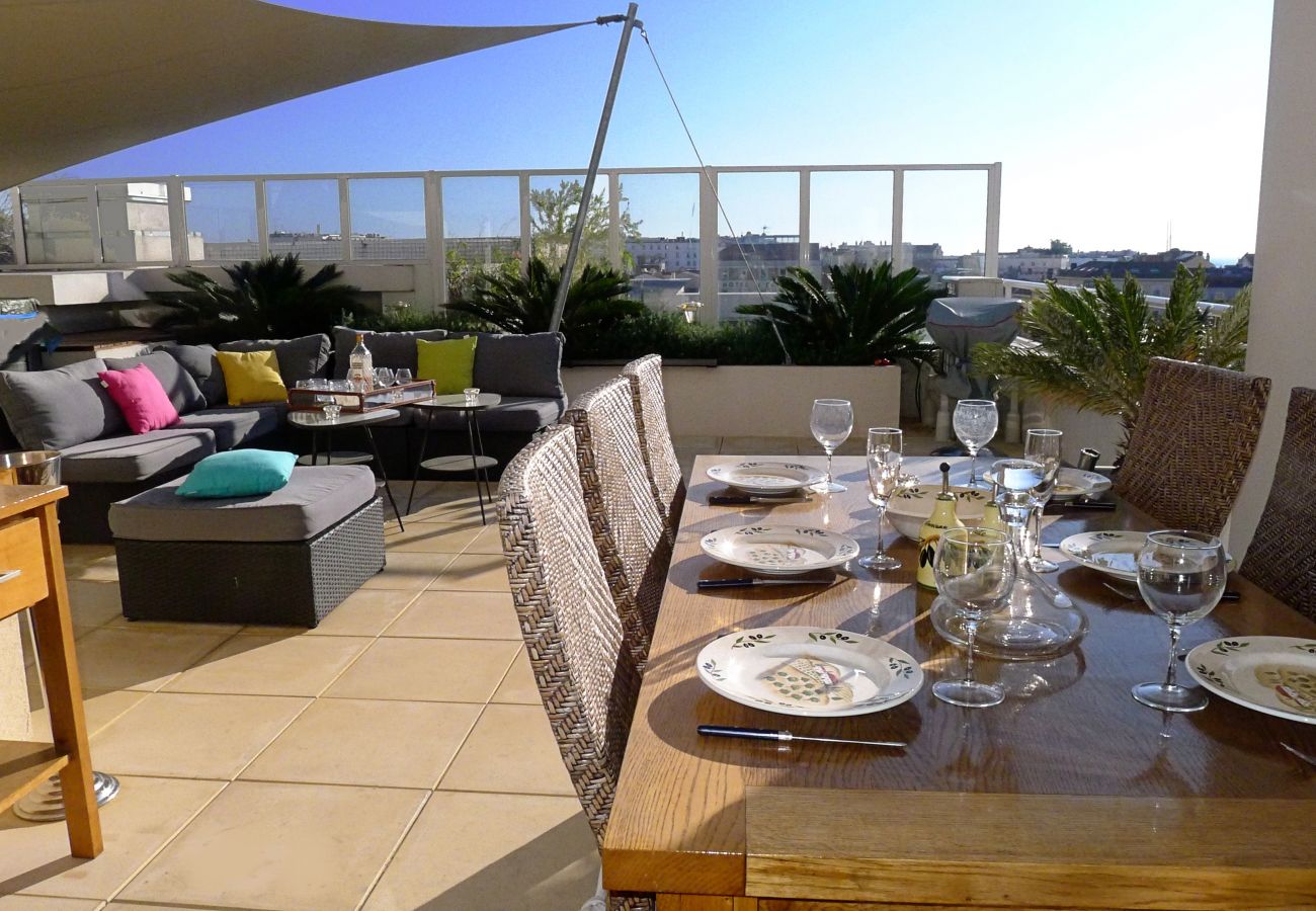 Spacious terrace Spacious terrace