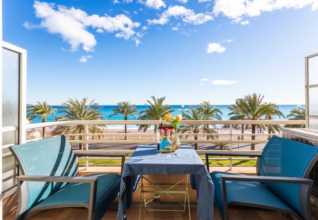 Apartment in Nice - BAMBOO PLAGE AP4220 by Riviera Holiday Homes  Apartment in Nice - BAMBOO PLAGE AP4220 by Riviera Holiday Homes