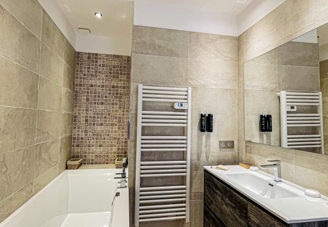 Apartment in Cannes - couleur nature Apartment in Cannes - couleur nature