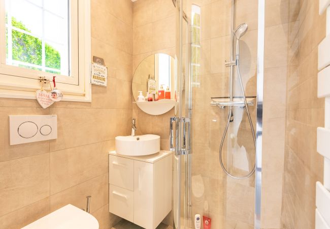 Villa in Nice - Villa Nice Gairaut By Riviera Holiday Homes Villa in Nice - Villa Nice Gairaut By Riviera Holiday Homes