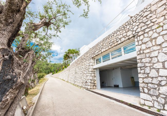 Villa in Nice - Villa Nice Gairaut By Riviera Holiday Homes Villa in Nice - Villa Nice Gairaut By Riviera Holiday Homes