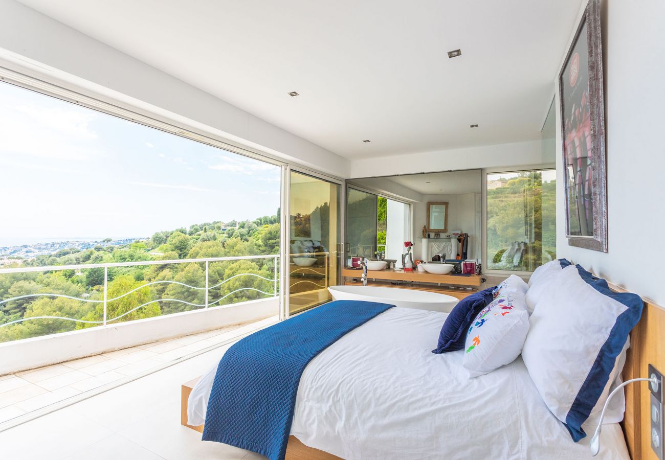 Bedroom with bath